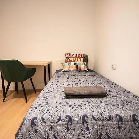 Hostel By Universitat Private *