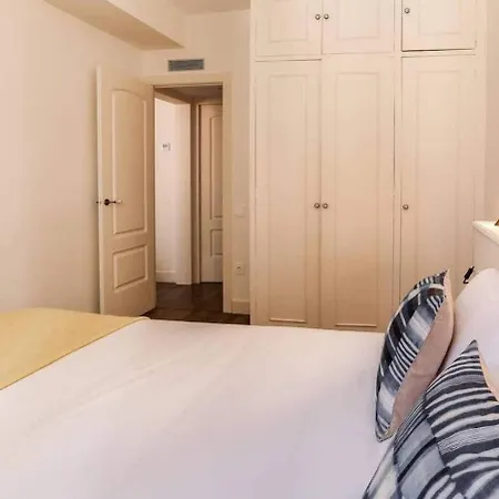 Stylish 2 Bdr In Trendy Gracia * Barcellona