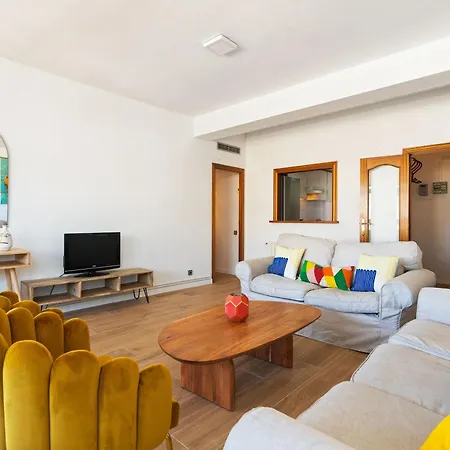 Lägenhet Chic 3br Retreat With Private Terrace *
