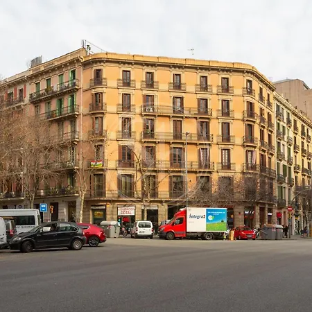 Apartment Con Terraza En Eixample