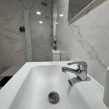 Apartment Habitacion Para Tu Estadia Corta En Bcn Barcelona