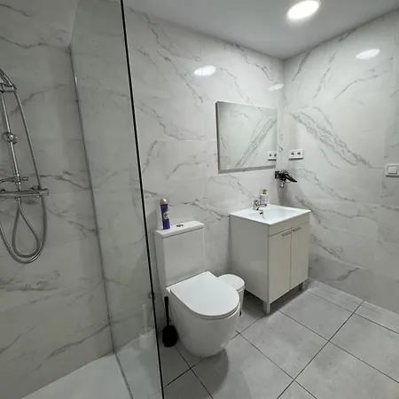 Habitacion Para Un Buen Confort En Bcn Apartment *