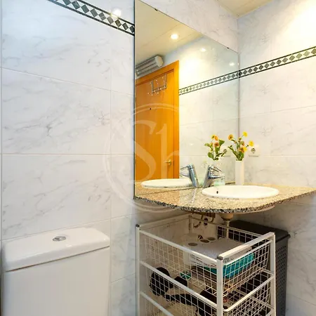 Comodo Junto A Hospital Sant Pau Barcelona
