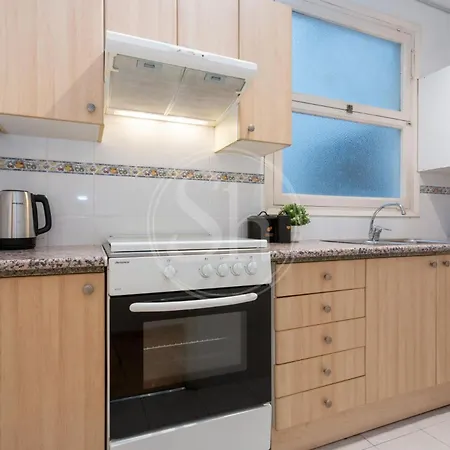 Apartment Comodo En Gracia *