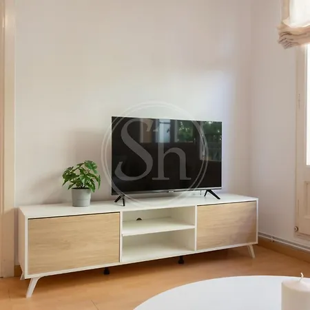 Comodo En Gracia Apartment Barcelona