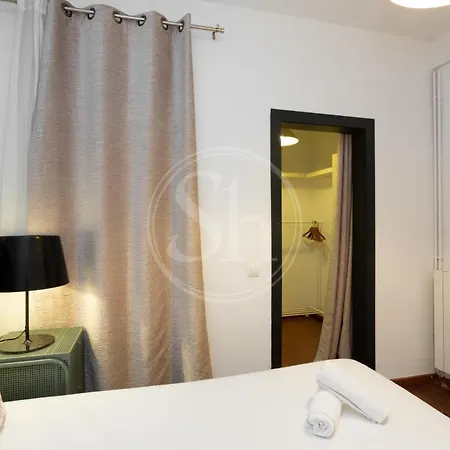 Apartment Wonderful Near Sagrada Familia *
