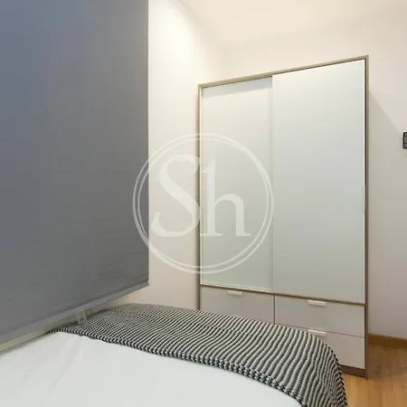 Centrico Y Moderno Apartamento Iii * Barcellona