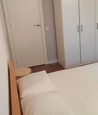 City Center Double Sunny Room Fgc *