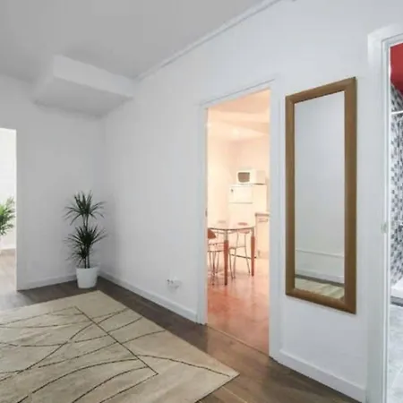 Guest house City Center Double Sunny Room Fgc Barcelona