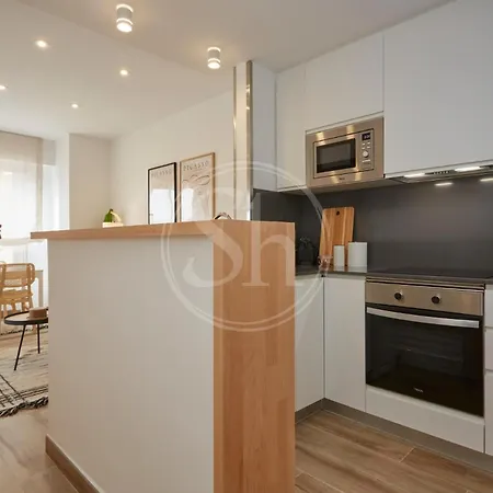 Hermoso Junto A La Sagrada Familia Apartment