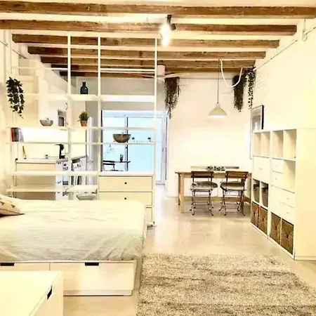 Bogatell Apartment *