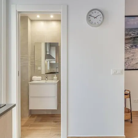 Live Like A Local In Eixample Apartment Barcelona