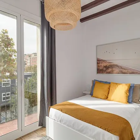 Live Like A Local In Eixample Apartment Barcelona