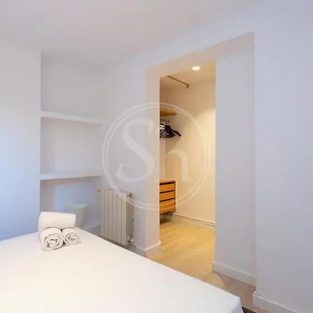 Practico Con Terraza En Eixample Apartment Barcelona