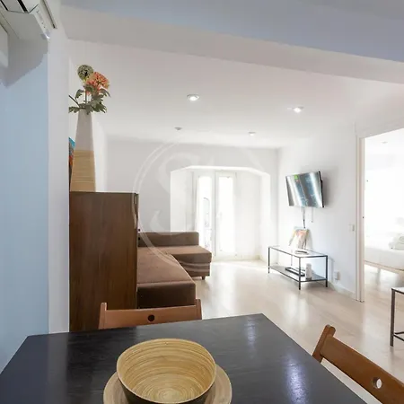 Апартаменты Practico Con Terraza En Eixample *