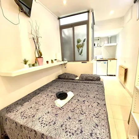 23 Center Barca 2 3 Apartment *