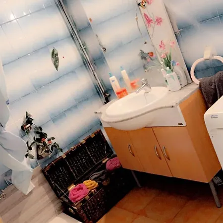 Luna Apartment