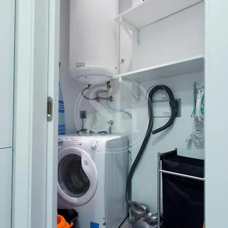 Apartamento Acogedor Junto A Sagrada Familia