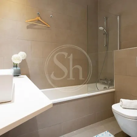 Apartment Moderno Familiar En Eixample Barcelona