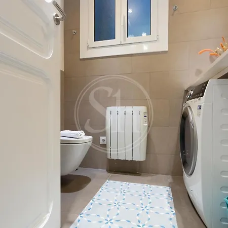 Apartment Moderno Familiar En Eixample Barcelona