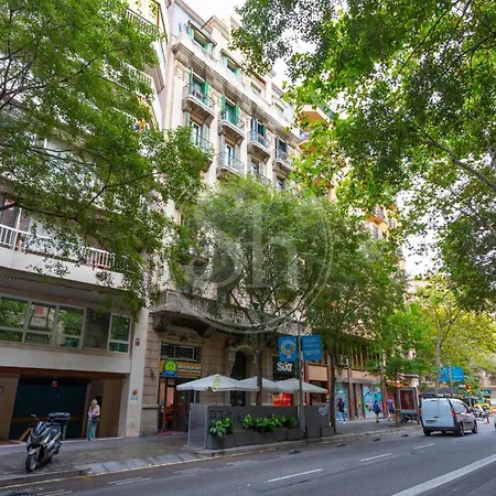 Moderno Familiar En Eixample Barcelona