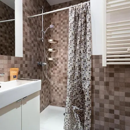 Apartment En Sagrada Familia E