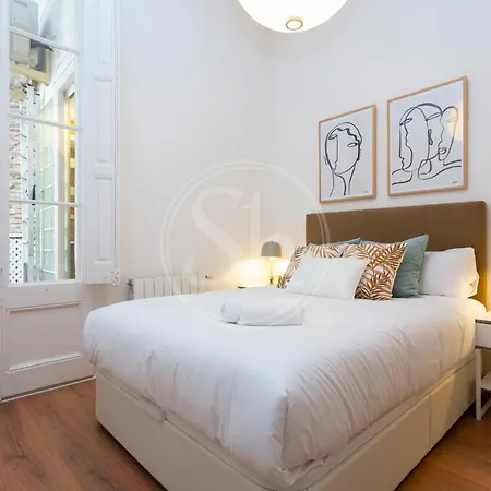 Comodo Piso En Eixample Apartment *