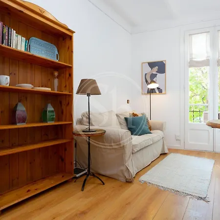 Cozy Near Sagrada Familia Apartment Barcelona