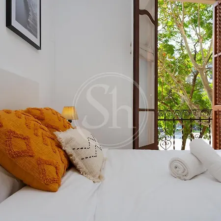 Apartment Cozy Near Sagrada Familia