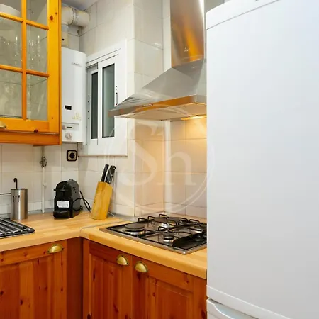 Cozy Near Sagrada Familia Apartment