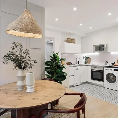アパート Pompei - 2 Bedrooms, Balcony And Terrace In Ciutat Vella バルセロナ
