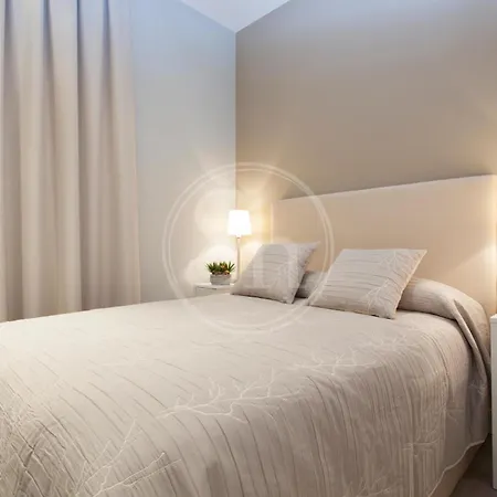Apartment Modern Eixample Barcelona