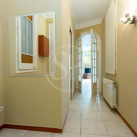 Centrico 4 Apartment *
