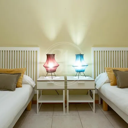Apartment Centrico 4 *