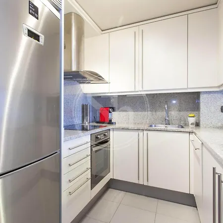 Lovely Apartment Sagrada Familia Apartment *