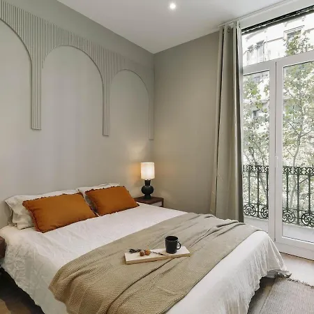 Apartment Pontone - 2 Bedrooms And Balcony In Eixample Dreta *