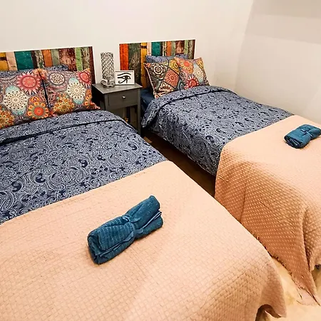 Hostal Private Next Liceu Barcelona