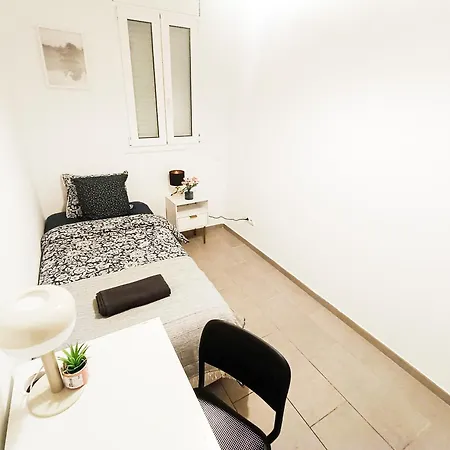 Private In Heart Of Ostello Barcellona