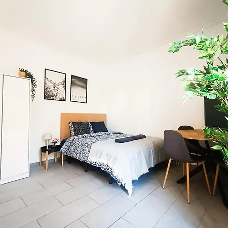 Private In Heart Of Ostello Barcellona