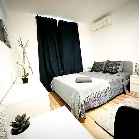 Ostello Private By La Rambla Barcellona