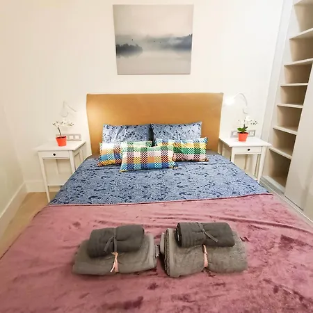 Private By Plaza Universidad Hostel *