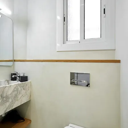 Apartment Classic Catalan Family With Balcony By Maison Pinata *