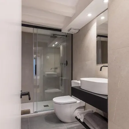 Central Lux With Private Bath Barcelona