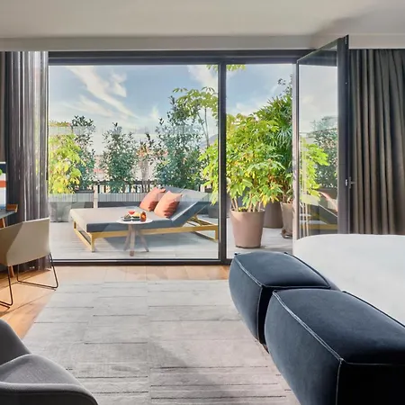 Mandarin Oriental,