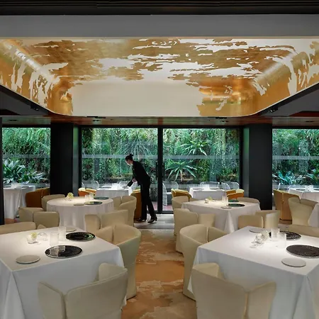 Отель Mandarin Oriental,