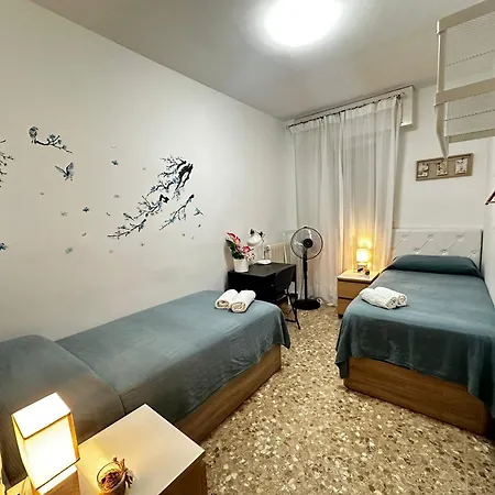 Alojamiento En Sepulveda Bed & Breakfast Barcelona