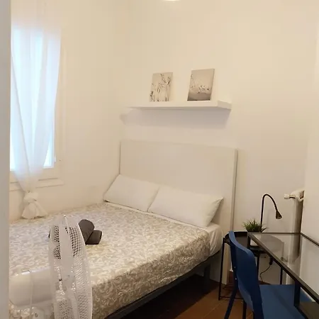 Hostel Eixample Bruc Private *