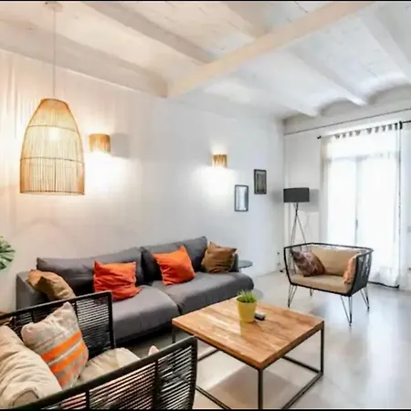 Stylish In Placa Espanya Apartment Barcelona