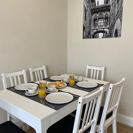 Rius33 - Al Lado De Fuentes De Montjuic Apartamento