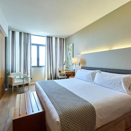 Hotel Catalonia Ramblas 4* Sup 4*